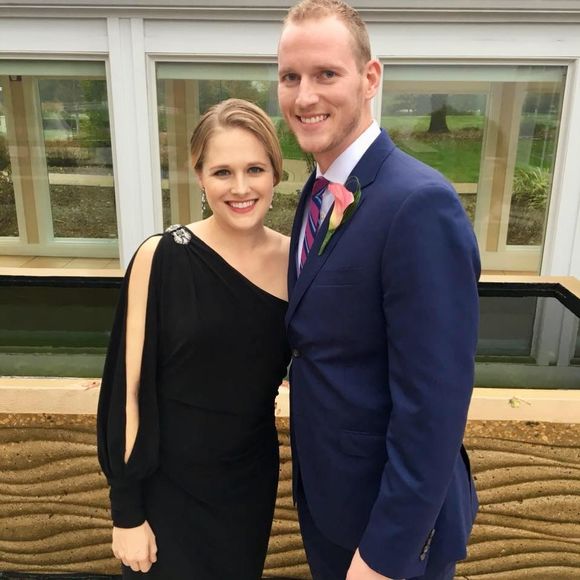 Meet your Posher, Amanda - Picture 1 of 1